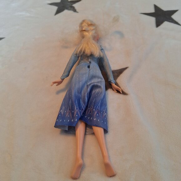 2018 Disney Frozen 2 Singing‎ Elsa Musical Fashion Doll Tested Works - Picture 9 of 10